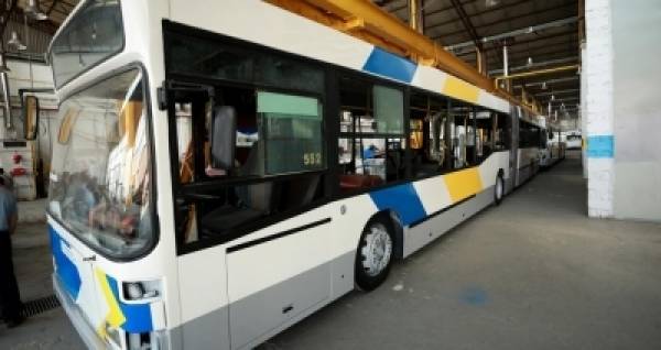 Ελεγκτικό Συνέδριο: «Πράσινο» στη μίσθωση 300 αστικών λεωφορείων στην Αθήνα