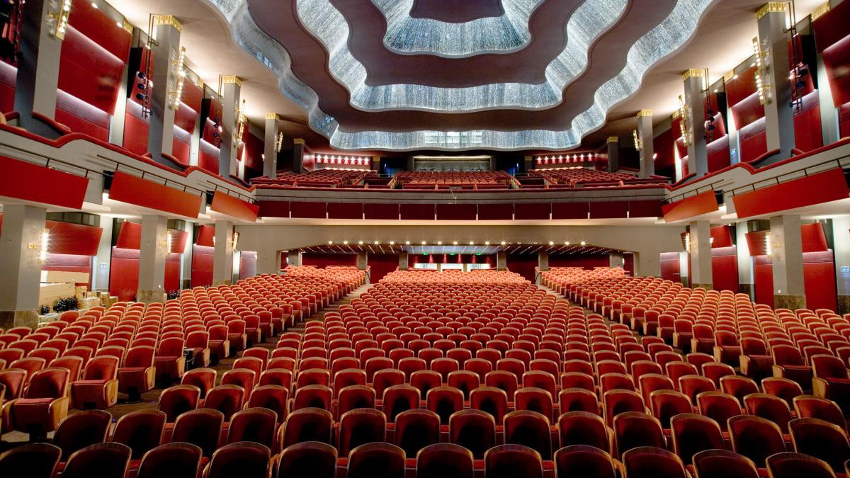 ΔΥΠΑ: Μέχρι τη Δευτέρα (17/10) οι αιτήσεις για voucher θεάτρου