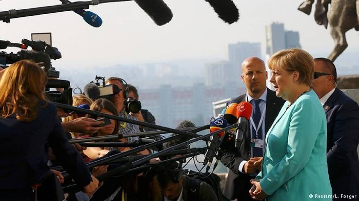 Μέρκελ: Απαιτούνται συμβιβασμοί για τον προϋπολογισμό της ΕΕ