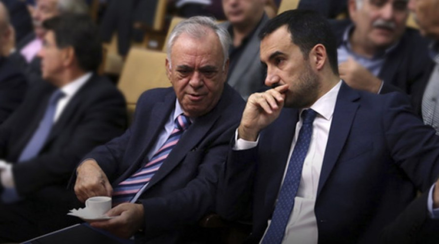 Ο Δραγασάκης μιλάει για αύξηση φορολογίας, αλλά ο Χαρίτσης δεν το βλέπει έτσι