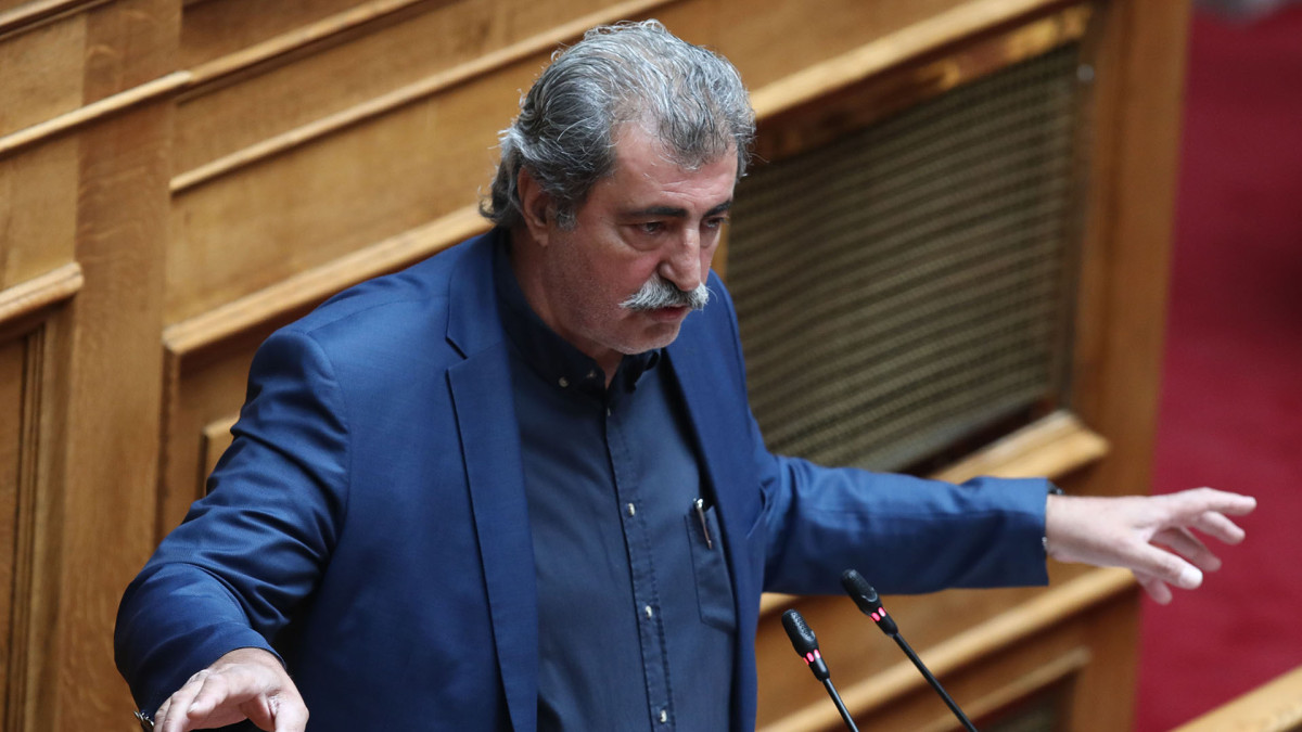 Πολάκης: «Εξαιρετική εξέλιξη» η στήριξη Παππά στον Κασσελάκη