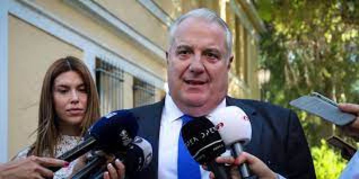 Κεχαγιόγλου για κλοπή πινάκων: Ο εντολέας μου έδειξε έμπρακτη επιμέλεια