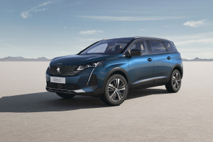H υβριδική τεχνολογία στο νέο Peugeot 3008 &amp; 5008