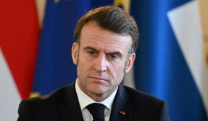 Μακρόν σε ΗΠΑ: «Όλα στο τραπέζι» για τους δασμούς – Σαφές μήνυμα αντίδρασης της Ευρώπης