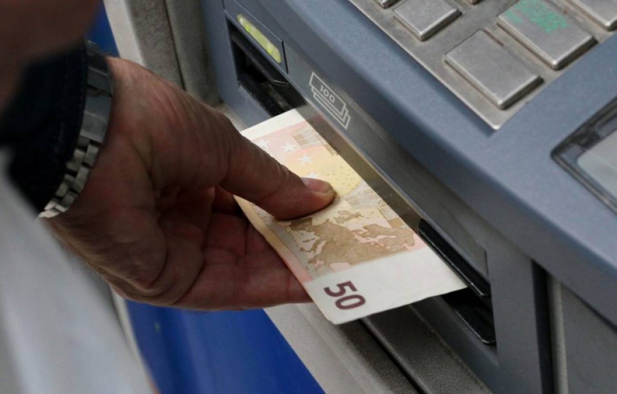 Οι πληρωμές της εβδομάδας: Προκαταβολή σύνταξης Δεκεμβρίου και επιδόματα ΟΠΕΚΑ
