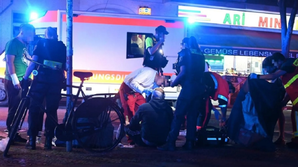Σοβαρά επεισόδια μεταξύ οπαδών Ολυμπιακού και Παναθηναϊκού στο Βερολίνο