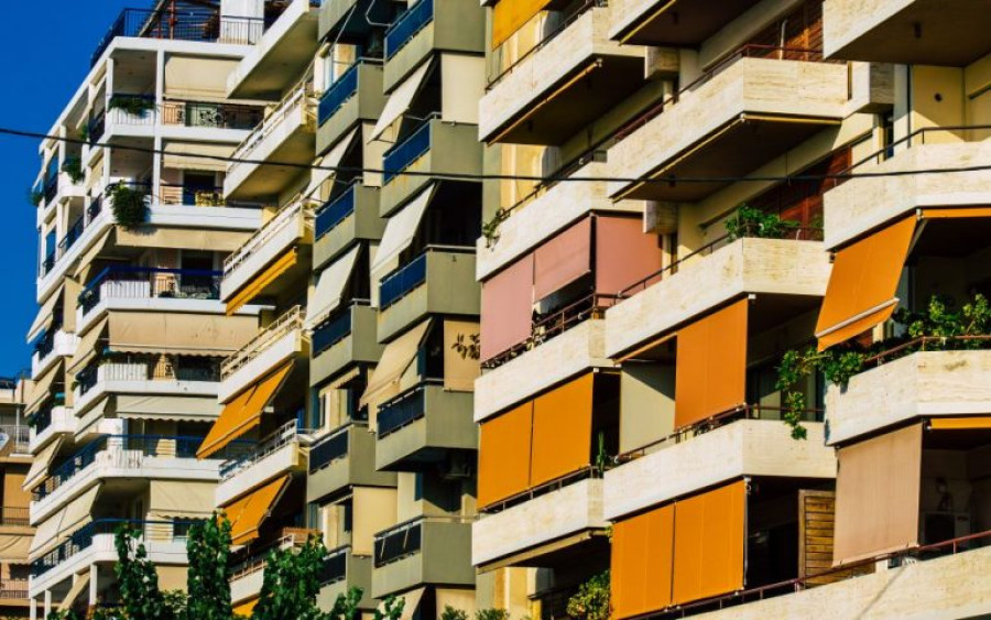 Φρενάρουν οι τιμές των ακινήτων και τα ενοίκια;