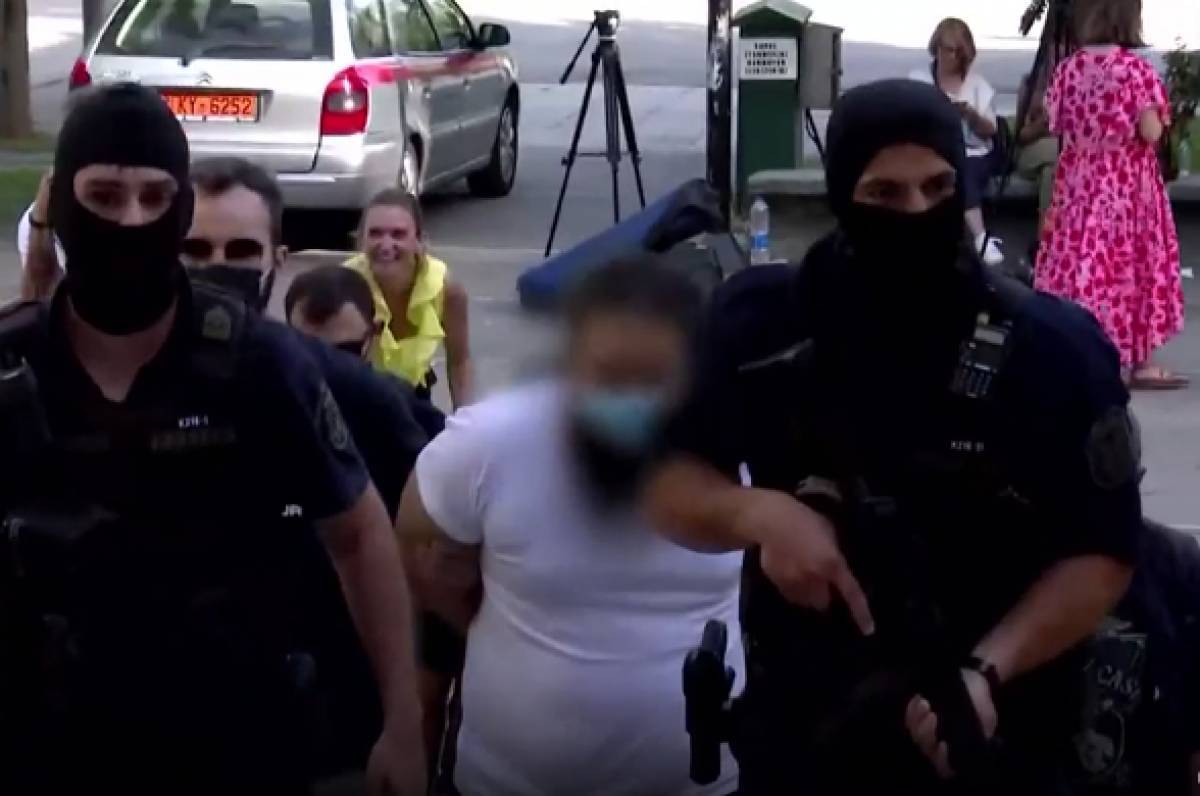 Επίθεση με βιτριόλι: Ποινική δίωξη για κακούργημα στον πρώην ιερέα