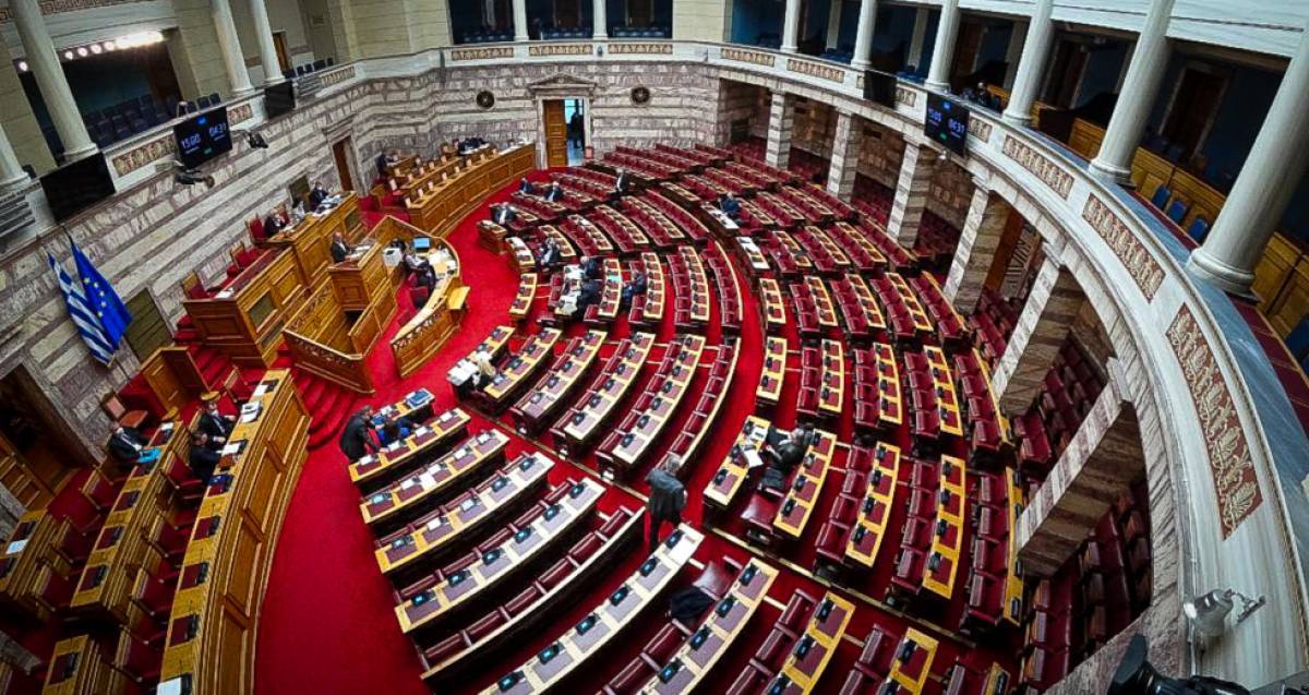 «Πέρασε» με ευρεία πλειοψηφία το νομοσχέδιο για τα εξοπλιστικά