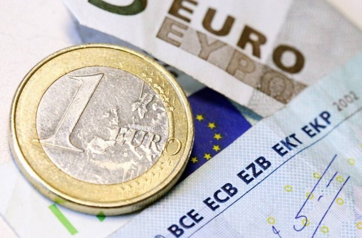 Επίδομα 534€: Έναρξη αιτήσεων για όσους δεν «άνοιξαν» τον Μάιο