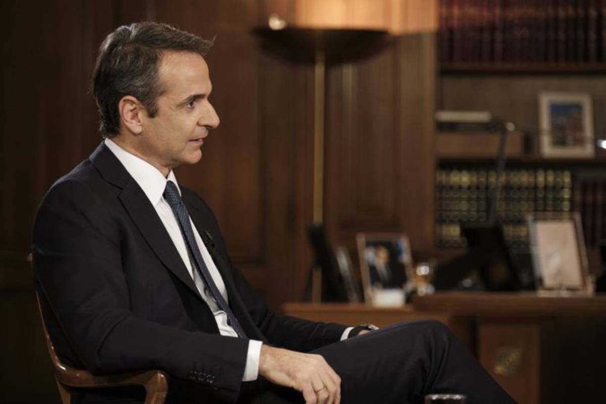 Διπλωματικός «πυρετός» στην Αθήνα- Με Χαφτάρ και βέτο
