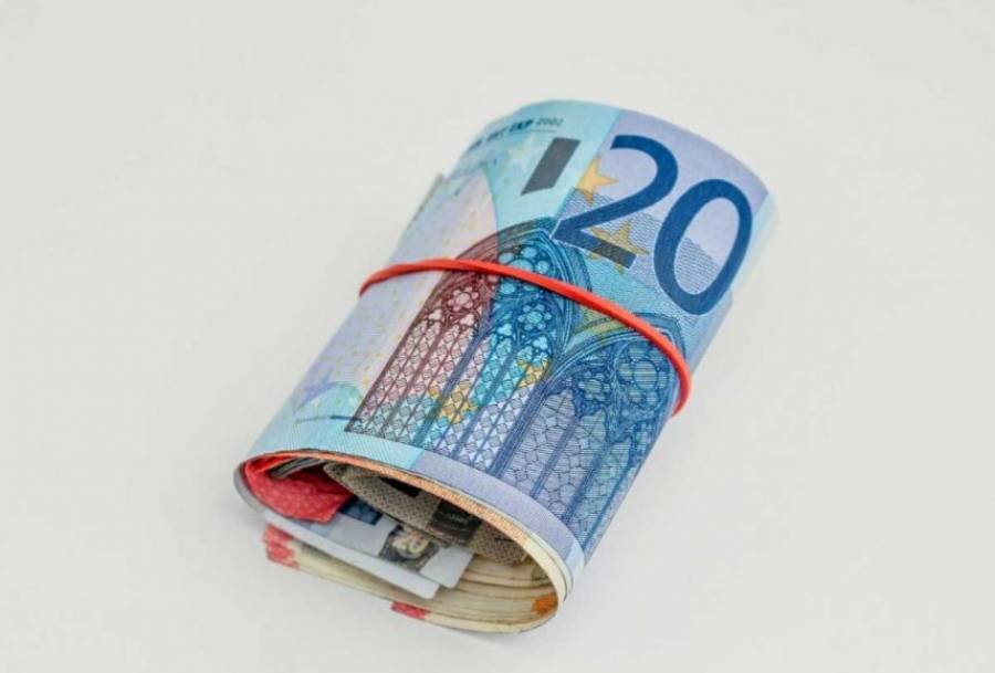 Ενίσχυση 718,65 ευρώ σε όσους έμειναν άνεργοι εξαιτίας των πυρκαγιών