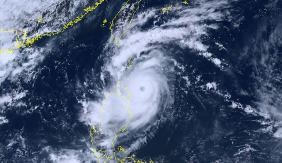 Σε συναγερμό η Κίνα ενόψει της άφιξης του τυφώνα Σάολα