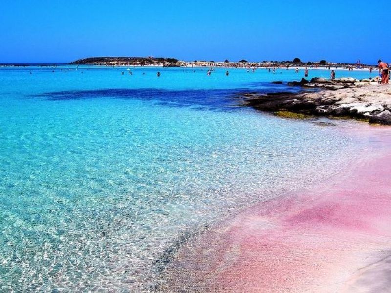 Κρήτη και Νότιο Αιγαίο οι… πρωταθλητές του τουρισμού!