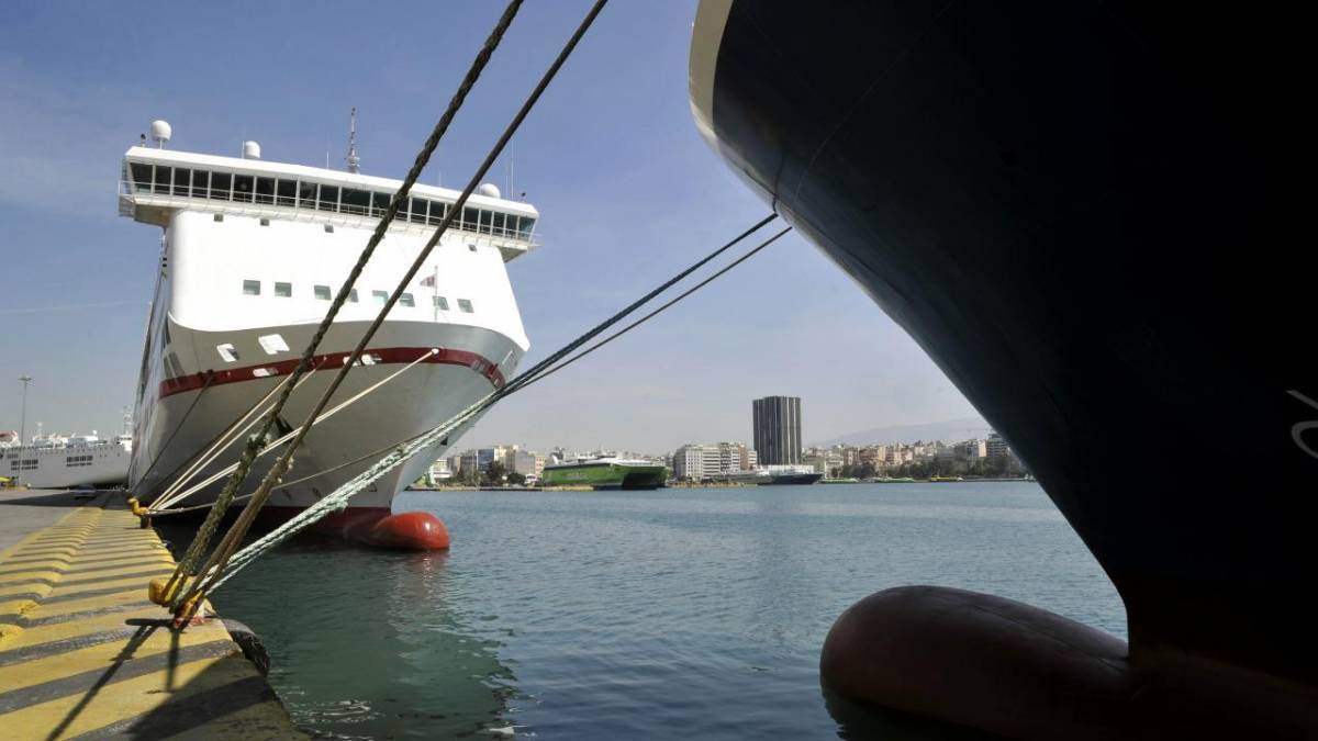 Εννέα σωματεία ζητούν στήριξη σε όλους τους ναυτικούς