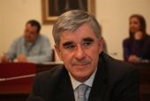 Οριζόντιος φόρος 21% τελικά στις "μαύρες" καταθέσεις