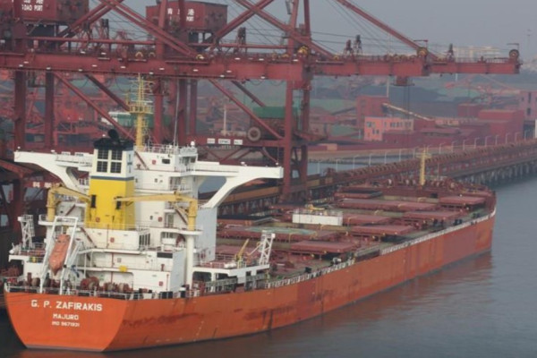 Diana Shipping-Παληού: Συμφωνία χρονοναύλωσης για το «GP Zafirakis»-Το ποσό