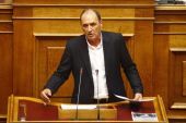 Σταθάκης: Διαπραγματευόμαστε με την Cosco