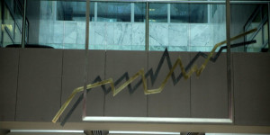 Χρηματιστήριο: Οι στηρίξεις υποχωρούν σαν χάρτινοι πύργοι