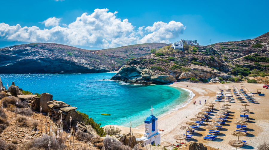 Daily Telegraph: Η Άνδρος στα 10 καλύτερα νησιά της Μεσογείου