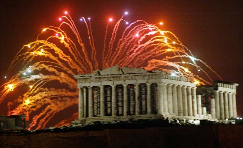 Το Χ.Α. οδηγείται στη μεγαλύτερη άνοδο της 20ετίας - Κεντρικές τράπεζες αγοράζουν ελληνικά ομόλογα - Το spread στις 520 μ.β. - Στο 1,2960 το ευρώ