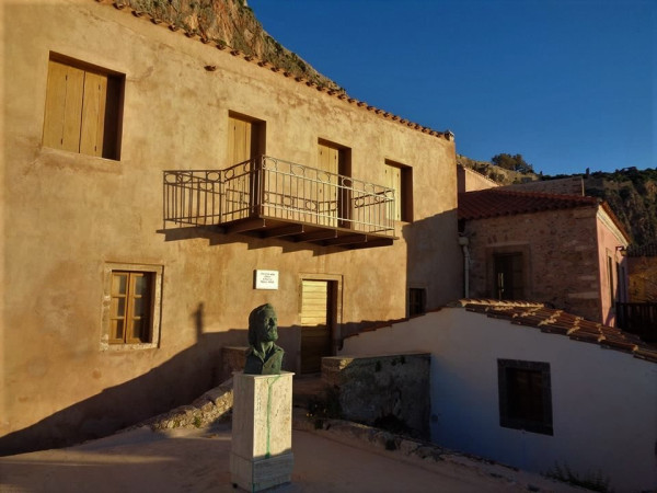 Μουσείο η οικία του Γιάννη Ρίτσου στην Καστροπολιτεία της Μονεμβασίας