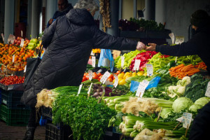 Σύσκεψη στο υπουργείο Ανάπτυξης: Σε τροχιά αναδιάρθρωσης οι λαϊκές αγορές της Αττικής