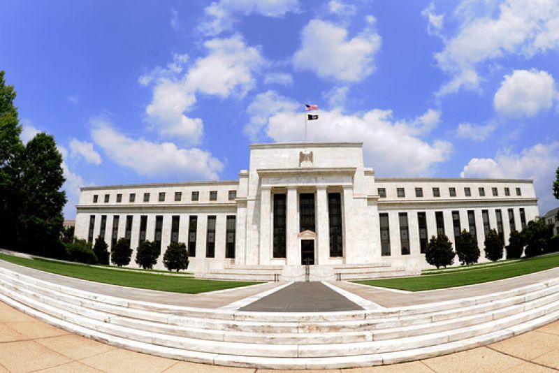 Έκανε πίσω η Fed - Αμετάβλητα τα επιτόκια
