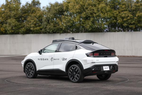 Nissan, Wayve και Uber ενώνουν δυνάμεις για την ανάπτυξη ρομποταξί