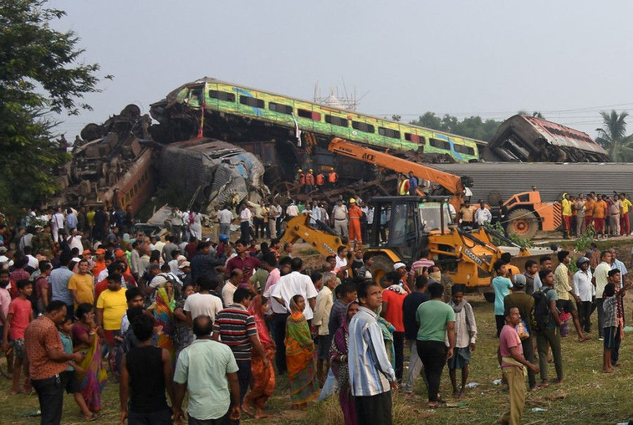 Σύγκρουση τρένων στην Ινδία: Τουλάχιστον 288 νεκροί και 900 τραυματίες