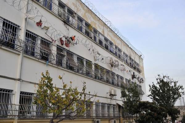 Μεταφορά ασθενών κρατουμένων από τις φυλακές Κορυδαλλού σε νοσοκομεία