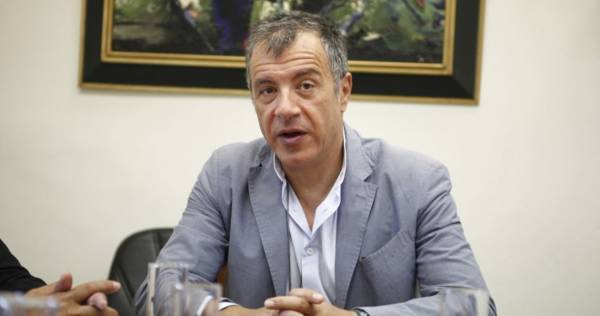 Ο Αλέξης πήγε να ακούσει Σταύρο. Τυχαίο;