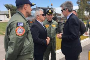 Ο πρέσβης των ΗΠΑ στην Ελλάδα συνεχάρη τον Ευάγγελο Αποστολάκη
