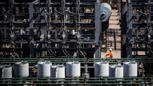 IEA: Σε επίπεδα-ρεκόρ η ζήτηση και οι τιμές στην ενέργεια