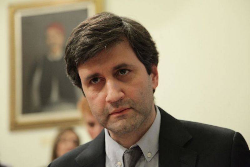 Υπ. Οικονομικών: Στο Λονδίνο για επαφές με επενδυτές ο Γ.Χουλιαράκης