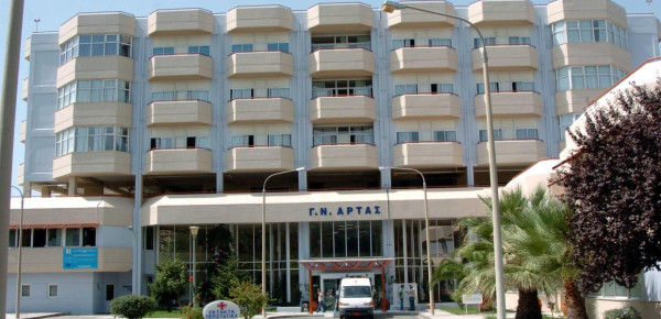 Άρτα: Ασθενής απειλούσε νοσηλευτές με ψαλίδι- Πυροβολισμός στον αέρα