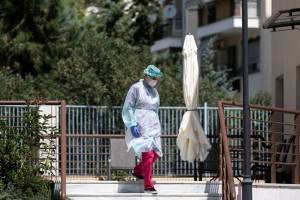 Αττική: Ξεκινούν μαζικοί έλεγχοι σε μονάδες φροντίδας ηλικιωμένων