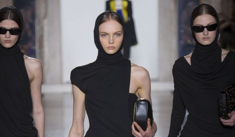 Οι 5 στυλιστικοί "νόμοι" της Donatella Versace