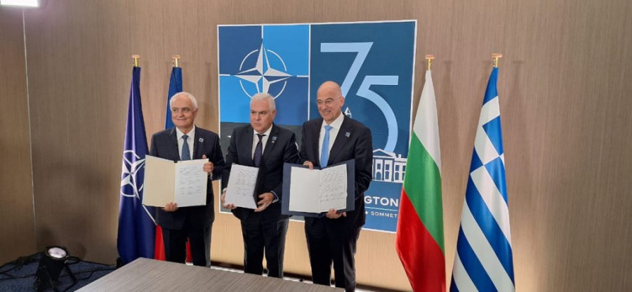 Δένδιας: Επιστολή Προθέσεων με Βουλγαρία, Ρουμανία για Στρατιωτικό Διάδρομο Κινητικότητας