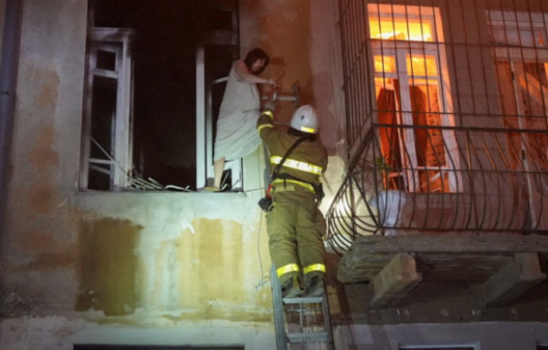 Ουκρανία: Ρωσική επίθεση ντρόουν προκάλεσαν το θάνατο ενός ανθρώπου στην Οδησσό – Τουλάχιστον 14 τραυματίες