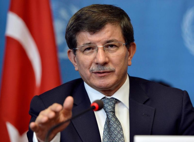 Νταβούτογλου: Τελευταία ευκαιρία για την επανένωση