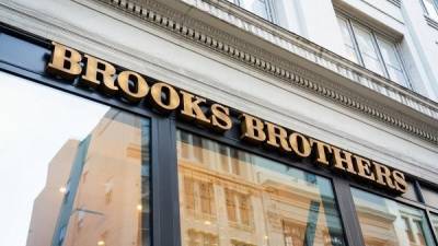 Brooks Brothers: Σε αναζήτηση αγοραστή η ιστορική εταιρεία ένδυσης