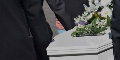 Αυξήθηκαν κατά 150% τα έξοδα κηδείας εν μέσω πανδημίας
