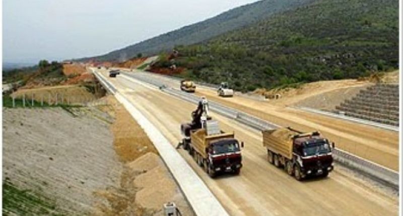 E.E: Η επανεκκίνηση των αυτοκινητοδρόμων "οδηγεί" σε ευρωπαϊκά κονδύλια για μεγάλα έργα
