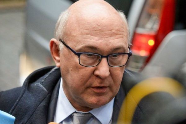 Σαπέν: Να αρχίσει άμεσα η διαδικασία αποχώρησης της Βρετανίας