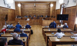 Τέμπη: Άρον-άρον τελειώνει η Εξεταστική- Ευρωπαϊκές διώξεις για την «717»