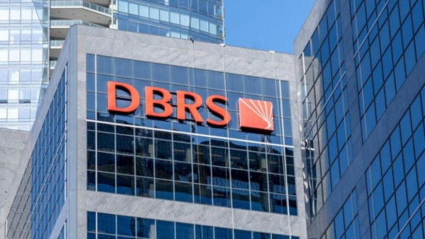 DBRS: Χαμηλώνει τον πήχη για την ελληνική ανάπτυξη το 2022