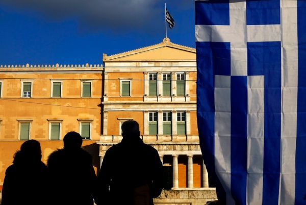 FT: Χωρίς μεταρρυθμίσεις η Ελλάδα θα τεθεί εκτός ευρωζώνης