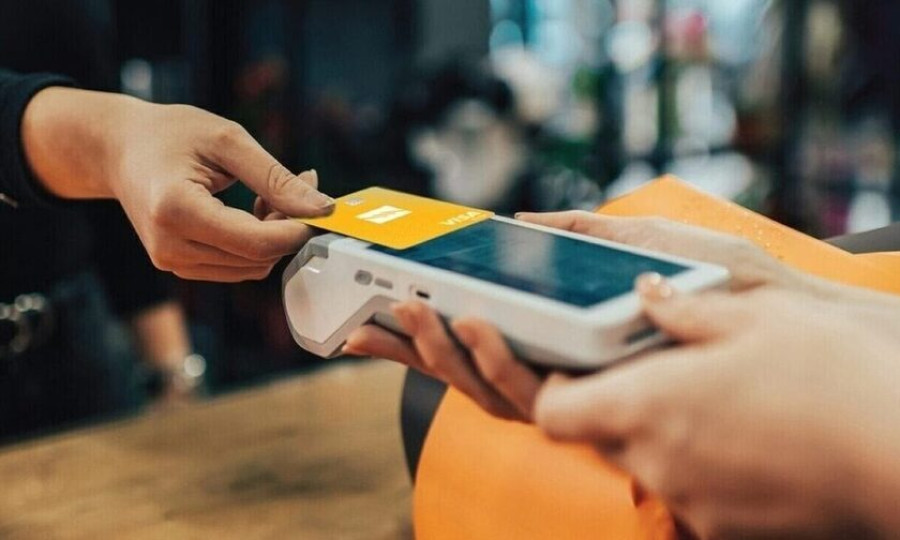 Διασύνδεση POS-ταμειακών μηχανών: Πρόστιμα έως 20.000 ευρώ για τους... απείθαρχους