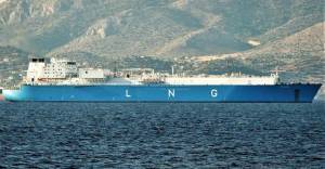 Σε υψηλά επίπεδα ρεκόρ η πλωτή αποθήκευση LNG